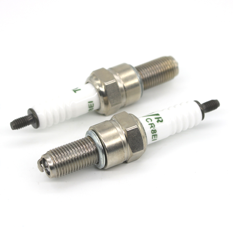 Parti del motociclo Candele Pe - Motorcycle Spark Plug recensione e prezzo